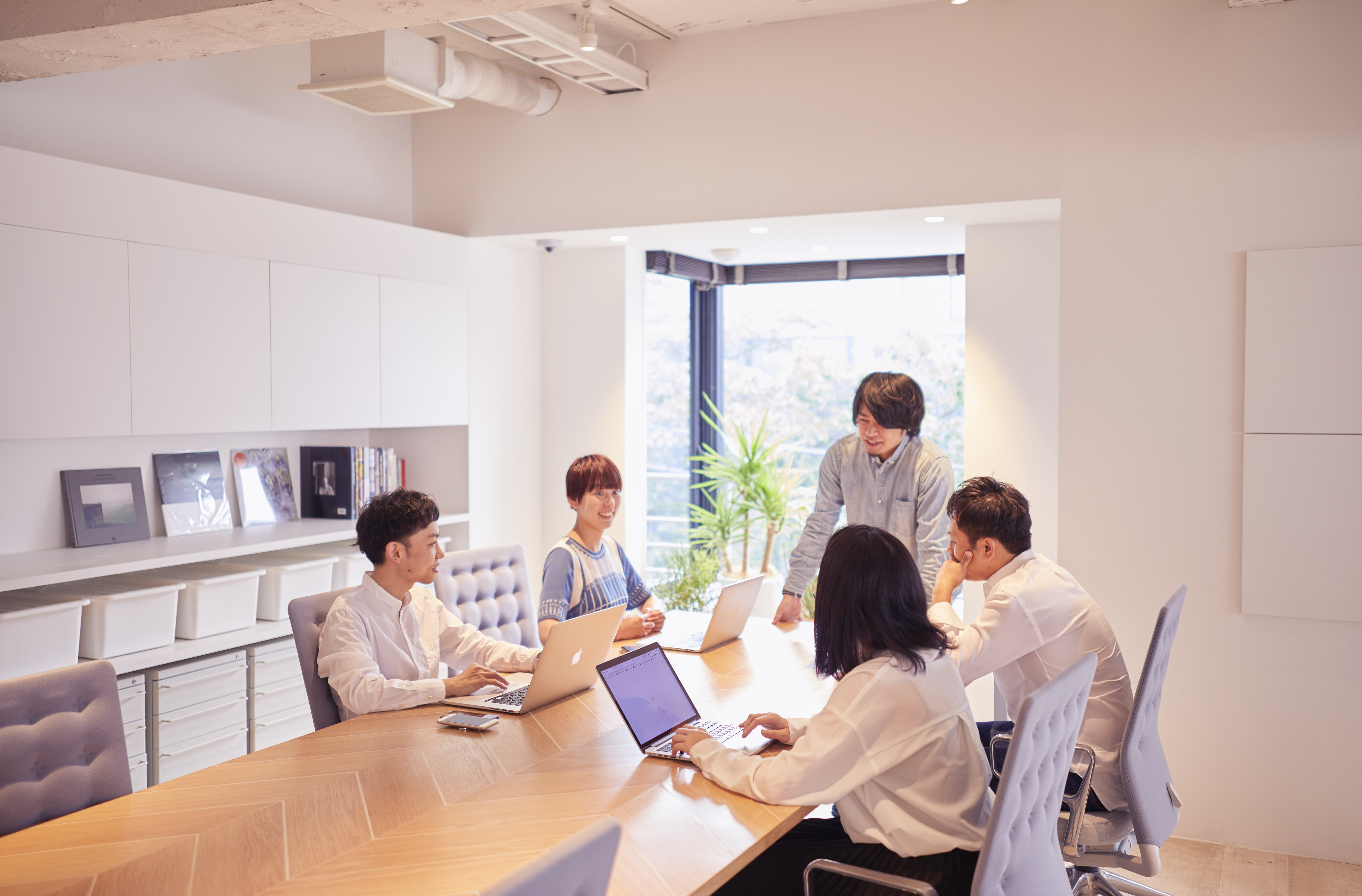 企業メインビジュアル
